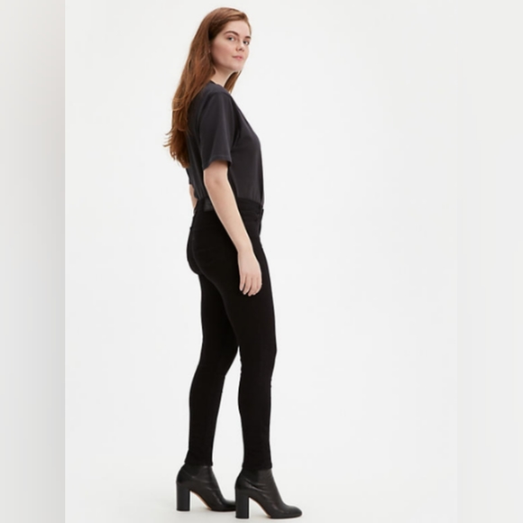 Levi's 711 Skinny Women's Jeans, size 27 - Picture 2 of 12